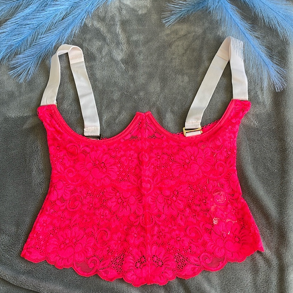 Bust a move bustier - SZ s - lava - NWT